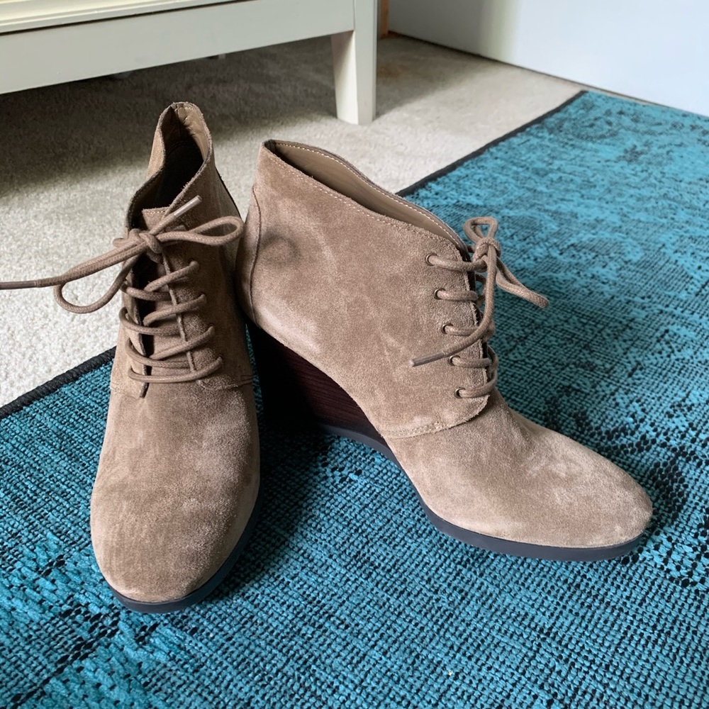 NEW! Franco Satro Weston Wedge